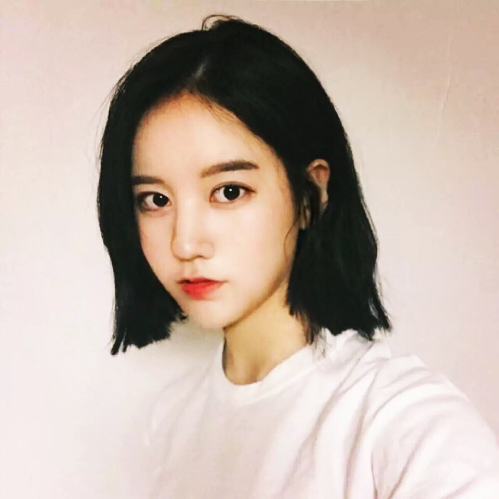 苏陌瑶の女头 抱图点赞 侵删