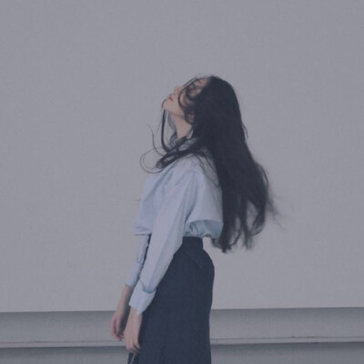 苏陌瑶の女头 抱图点赞 侵删