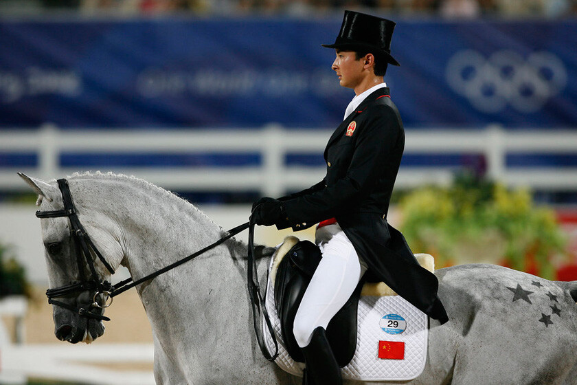 2008年北京奥运会(盛装舞步) 华天与武松[一直很羡慕会骑马的人,觉得