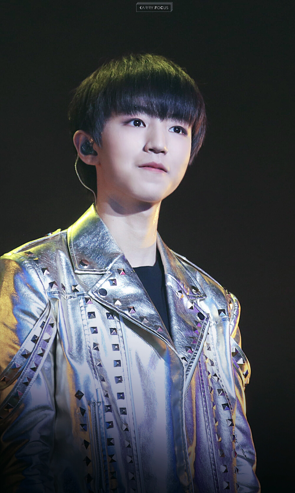 #王俊凯#20160813 TFBOYS 三周年粉丝见面会 广州场 高清2P