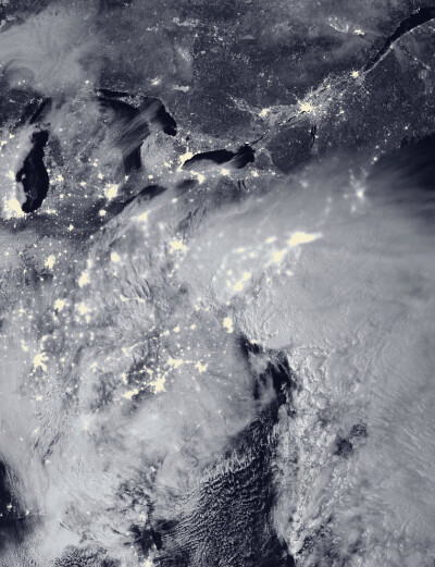 暴风雪 月夜下的美国东部