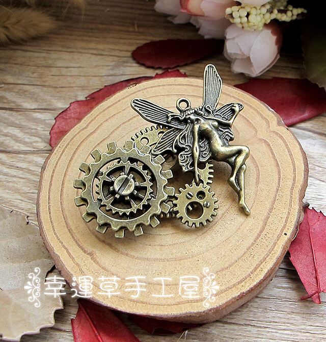 https://shop68233997.taobao.com 满45包邮。复古手工胸针胸花领针领花领饰朋克风欧美风日韩机械齿轮小精灵-淘宝网