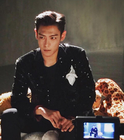 Bigbang top 崔胜铉