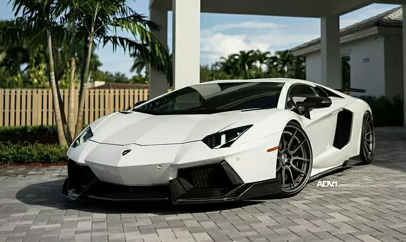 兰博基尼Aventador SV，大牛♚↣BOSS◢超跑，◢跑车◢街拍，原创，生活，◢意境 ，壁纸，锁屏，酷炫，流行，◢侵删↣ ...♛by.艾莉薇儿* 