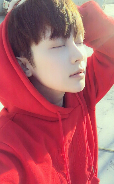 啊啊啊啊，女神，毒药李颖✧٩(ˊωˋ*)و✧