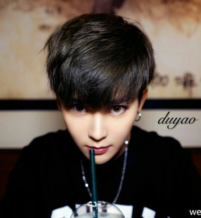 啊啊啊啊，帅萌美女神，毒药李颖✧٩(ˊωˋ*)و✧