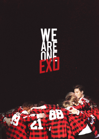 EXO WE ARE ONE
在2012年4月8日有一个男团组合同时在中韩两国出道
他们喊着we are one出道鞠躬90°是我最喜欢的弧度
组合有十二个人团名叫EXO他们都是相亲相爱的兄弟
对长辈有礼貌看见前辈会鞠躬问好他们的粉丝叫…