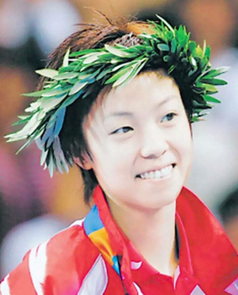 张怡宁2004年女乒冠军