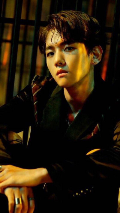 BAEKHYUN 边伯贤 EXO 壁纸 