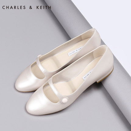 CHARLES&KEITH单鞋 CK1-70300338 女士春季可爱漆皮平底鞋玛丽珍