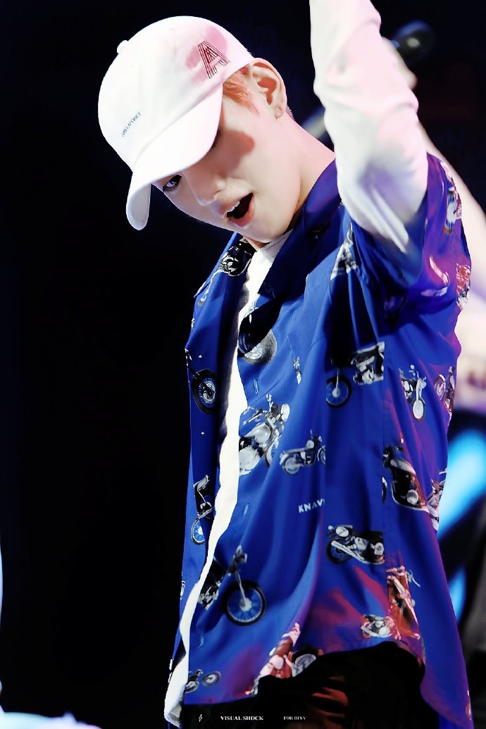 #金泰亨#v#金泰亨花郎# 【@VISUAL_SHOCK 】160810 中韩武术文化交流庆典 高清更新2p