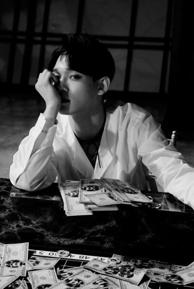 EXO 《LOTTO》个人宣传照CHEN