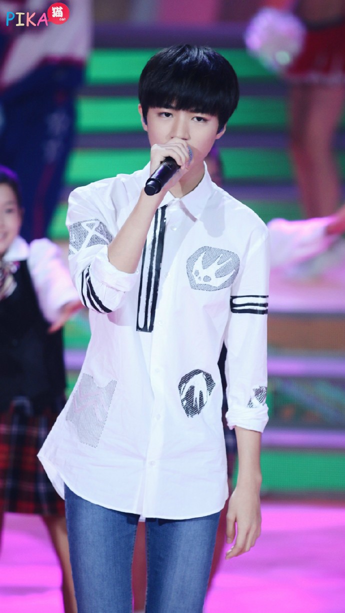 #王俊凯#《树读》 K树读 哪有什么为什么就是喜欢你啊~