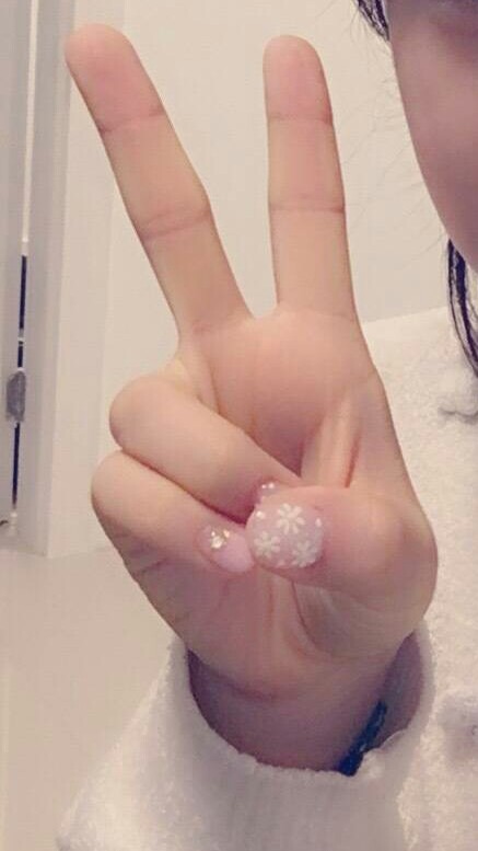 福原爱的小雏菊美甲~