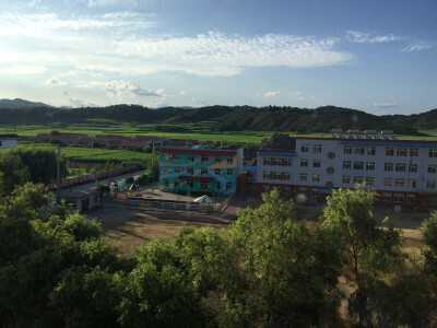 小镇学校