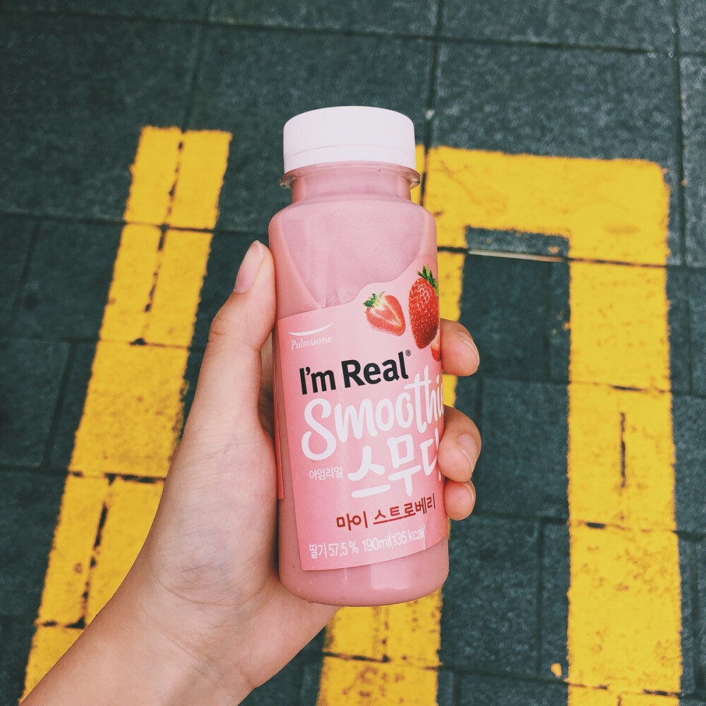 韩国明洞草莓汁