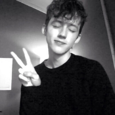 Troye Siven 戳爷