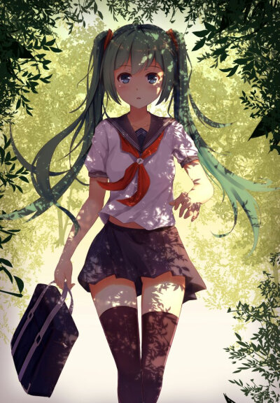 初音
