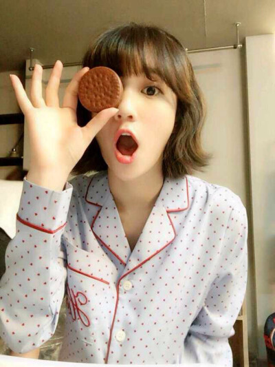 Oh my girl 裴有彬