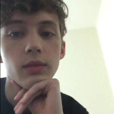 Troye