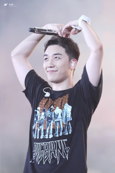 AINY SEUNGRI