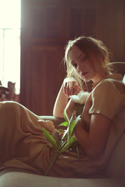 花与少女