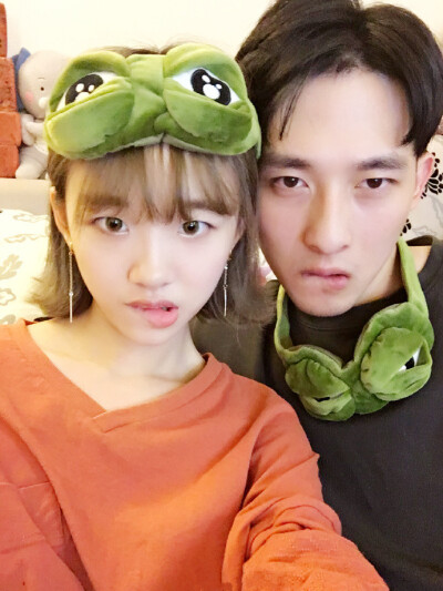 韩国情侣头 潮头像 韩系 情侣头像 ——兜兜里有糖77
