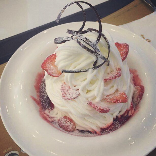 美食 甜品 草莓冰沙