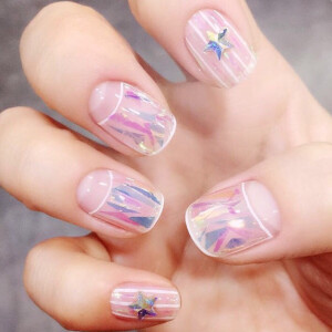 美甲 法式 碎玻璃 白色 镂空