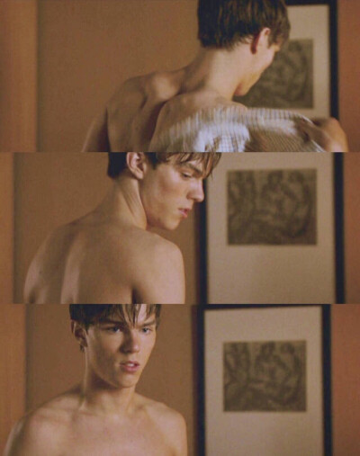 Nicholas Hoult