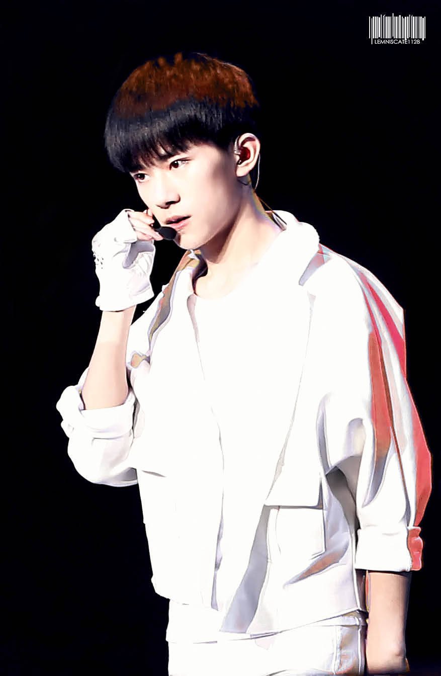 #易烊千玺 #TFBOYS 三周年粉丝见面会 高清 帅气