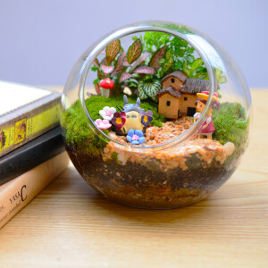 花语茶香手工微景观制作，制作自己的小世界

在喧嚣与繁杂的都市生活外，‌‌留那么小小的一隅让自己心灵放空。

畅游在只属于你的童话世界，定会是一件很美妙的事

花语茶香为大家准备了萌萌的手工小景观，和您一起创造自己的小世界。