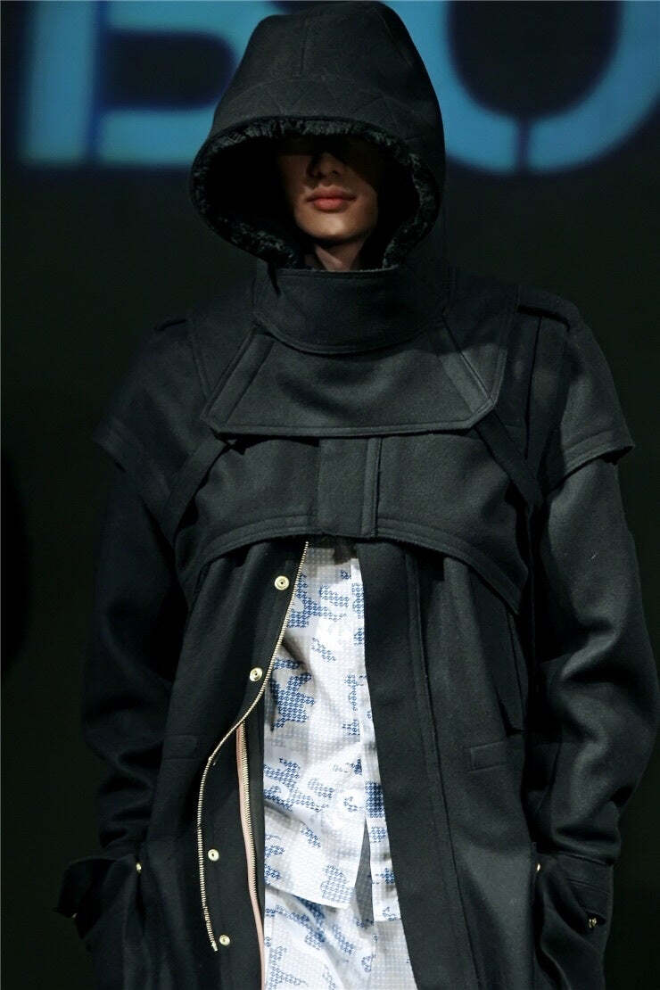 李钟硕时装走秀