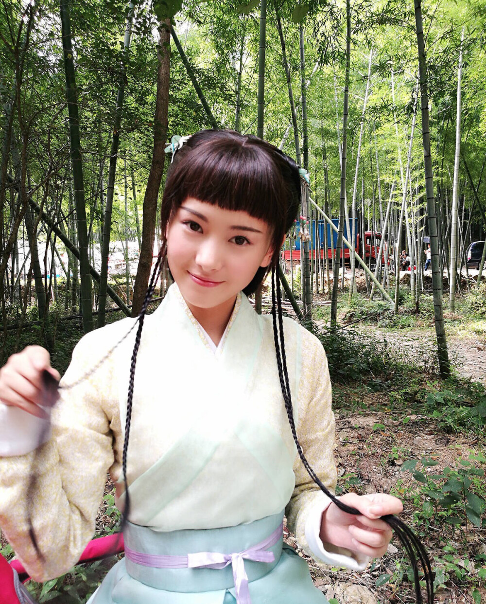 屏里狐