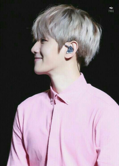 边伯贤Baekhyun 侧颜杀