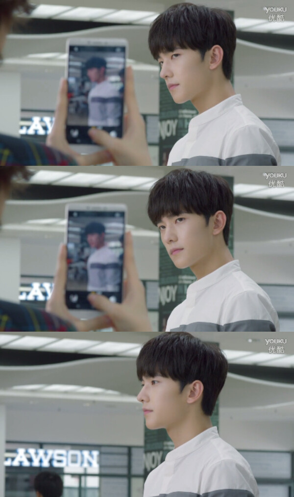 杨洋，《微微一笑很倾城》看见你的笑，比我心跳更重要，就承认一笑倾城一见自难忘（自截图）