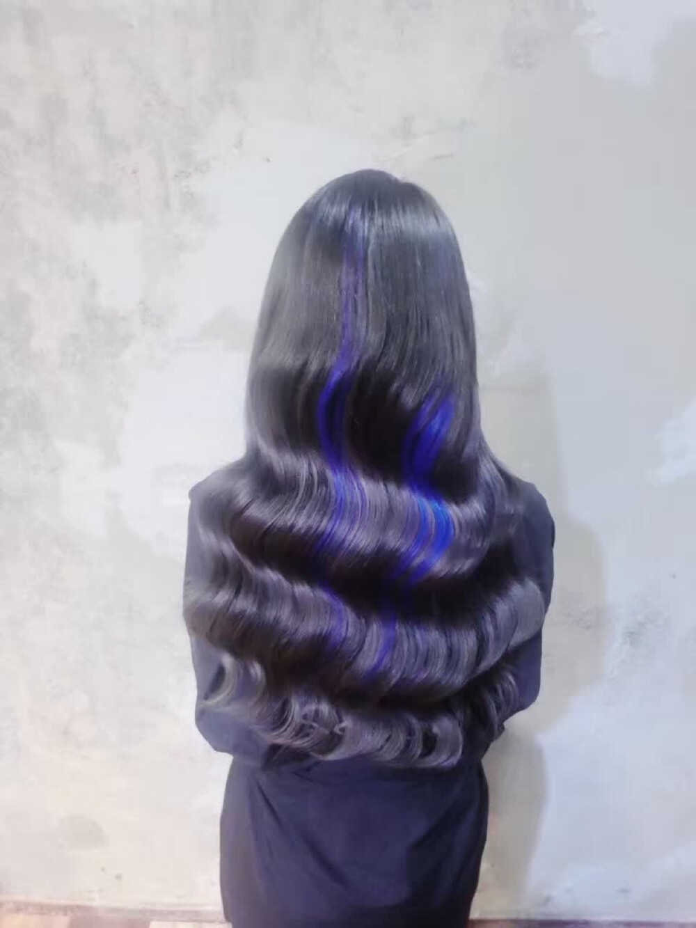 待我长发及腰 女神发型 背影杀手 挑染 波浪卷 水波纹 渐变色 接发