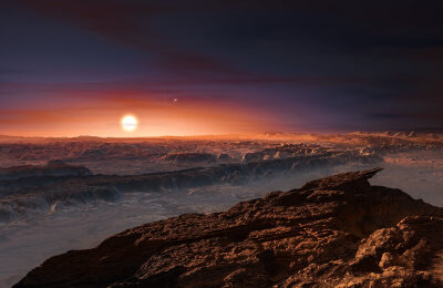 欧洲南方天文台(ESO)刚证实，在距离太阳系最近的半人马座比邻星（Proxima Centauri）周围发现了一颗类地岩石行星，这一类地岩石行星位于宜居带，表面温度适宜液态水的存在。