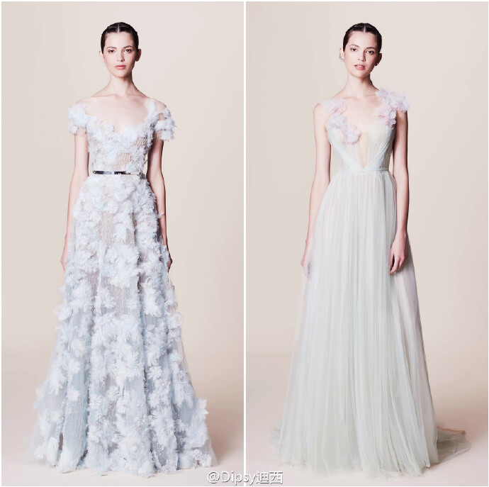 Marchesa Resort
2017┃珠片宝石流苏羽毛，手工制作而成的3D立体花卉刺绣～设计师这一季要讲述的是纸醉金迷的拉斯维加斯夜场派对～灵感来自95年Martin Scorsese执导的美国电影《赌城风云》～色调通过午夜的蓝，妖魅的紫所发散～