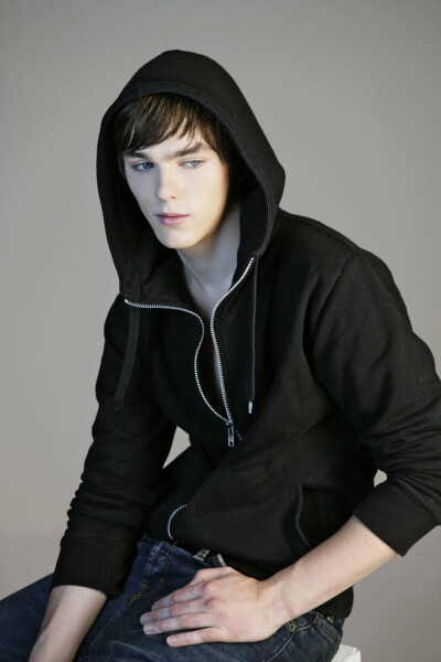 Nicholas Hoult