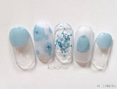 纯美的透明感美甲