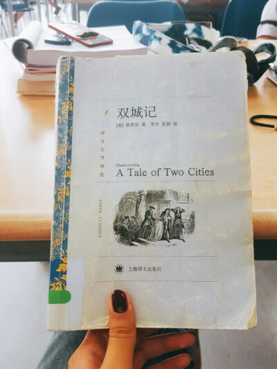 被开头吸引
It was the best of times,it was the worst of times,it was the age of wisdom,it was the age of foolishness,it was the epoch of belief,it was the epoch of incredulity,it was the season of Lig…