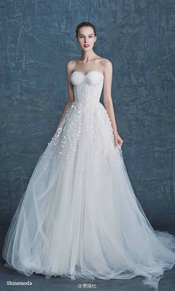 Shinemoda Spring 2016 Wedding Dresses｜欲言又止的魅力诱惑静谧且优雅