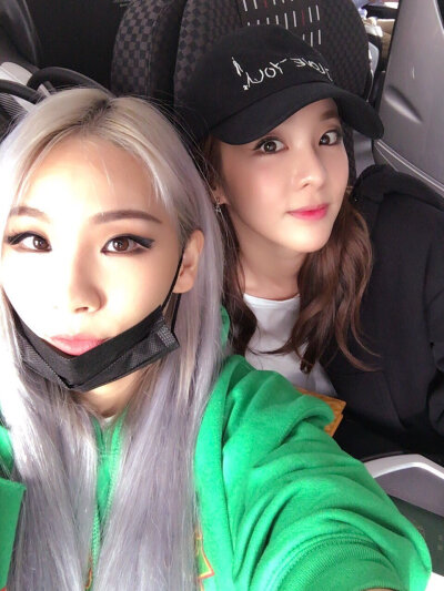 2NE1 Sandara Park dara 達(dá)拉歐尼 ???? 樸山多拉 李彩玲 CL