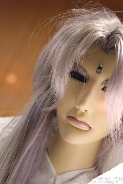 秋水浮萍任总。（源网水印，侵删）