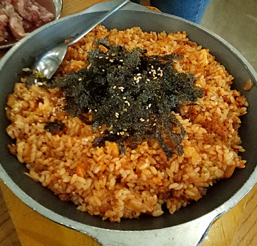 烤肉拌饭。