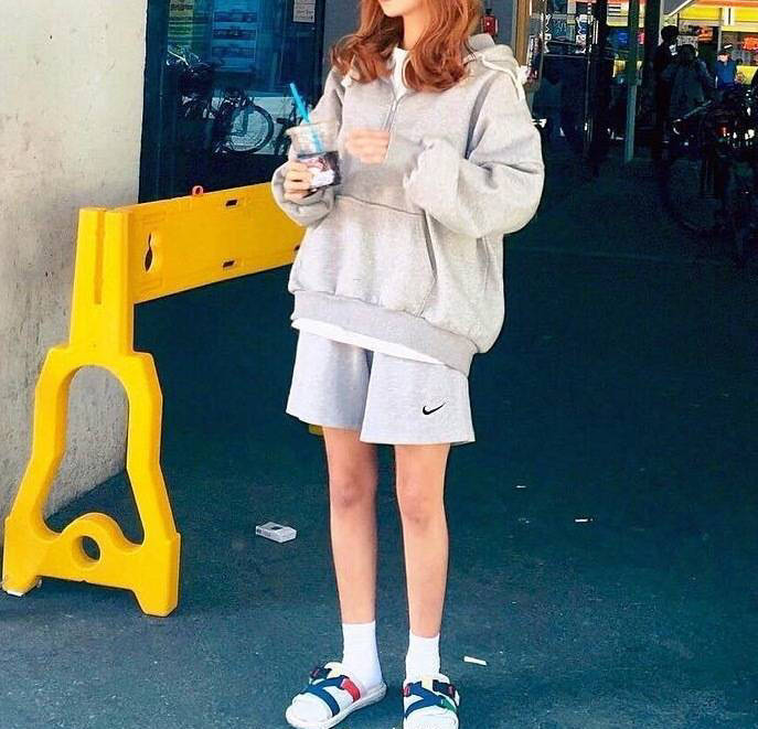 初秋，做个特立独行的女子