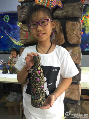 黏土瓶子花纹！