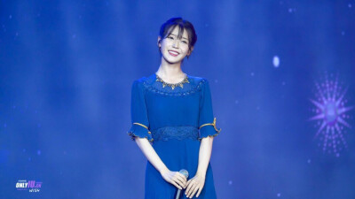 #韩国歌手演员# 国民妹妹 IU 李知恩 iu高清照片
