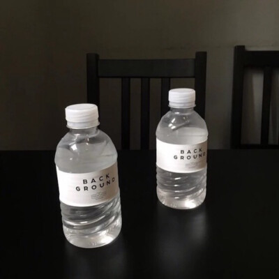 图片：善良久了大声说话是不该出口 呵斥是恶毒. by.沈迟✔️